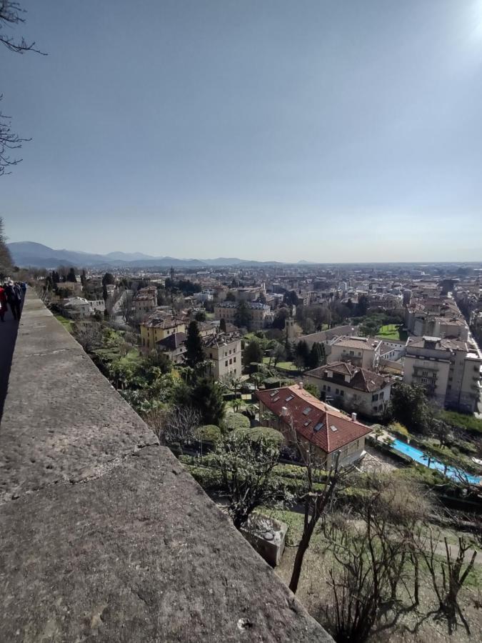 Appartamento Dolce Notti Bergamo Esterno foto