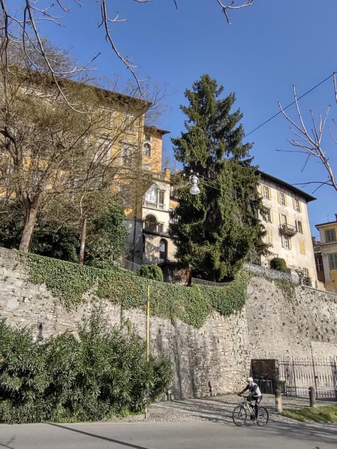 Appartamento Dolce Notti Bergamo Esterno foto