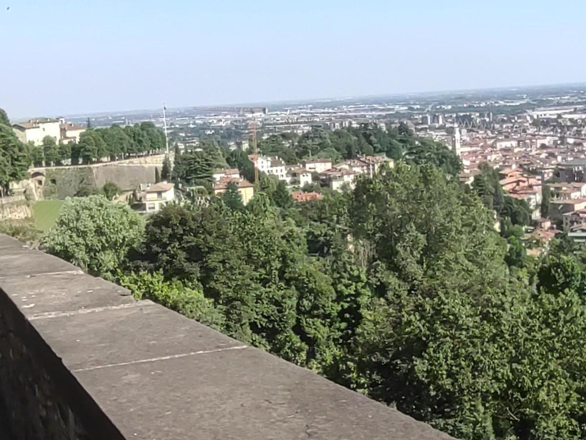 Appartamento Dolce Notti Bergamo Esterno foto